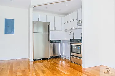 Rented by Urban Realty NYC