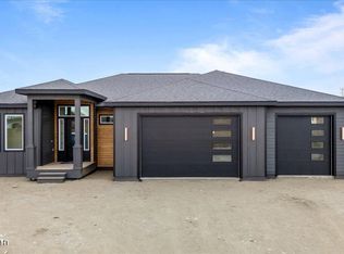 2624 S Sanctuary Dr, Wasilla, AK 99654