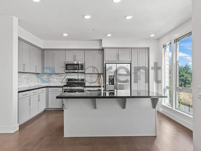 310 Riesling Ave #20 — Photo 9