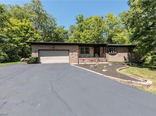 5266 Chickasaw Rd, Richfield, OH 44286