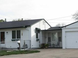 1419 N 21st St, Council Bluffs, IA 51501