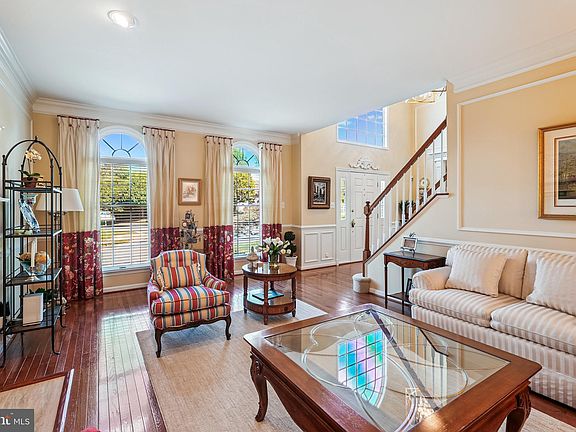 4th image of 47199 Brasswood Pl