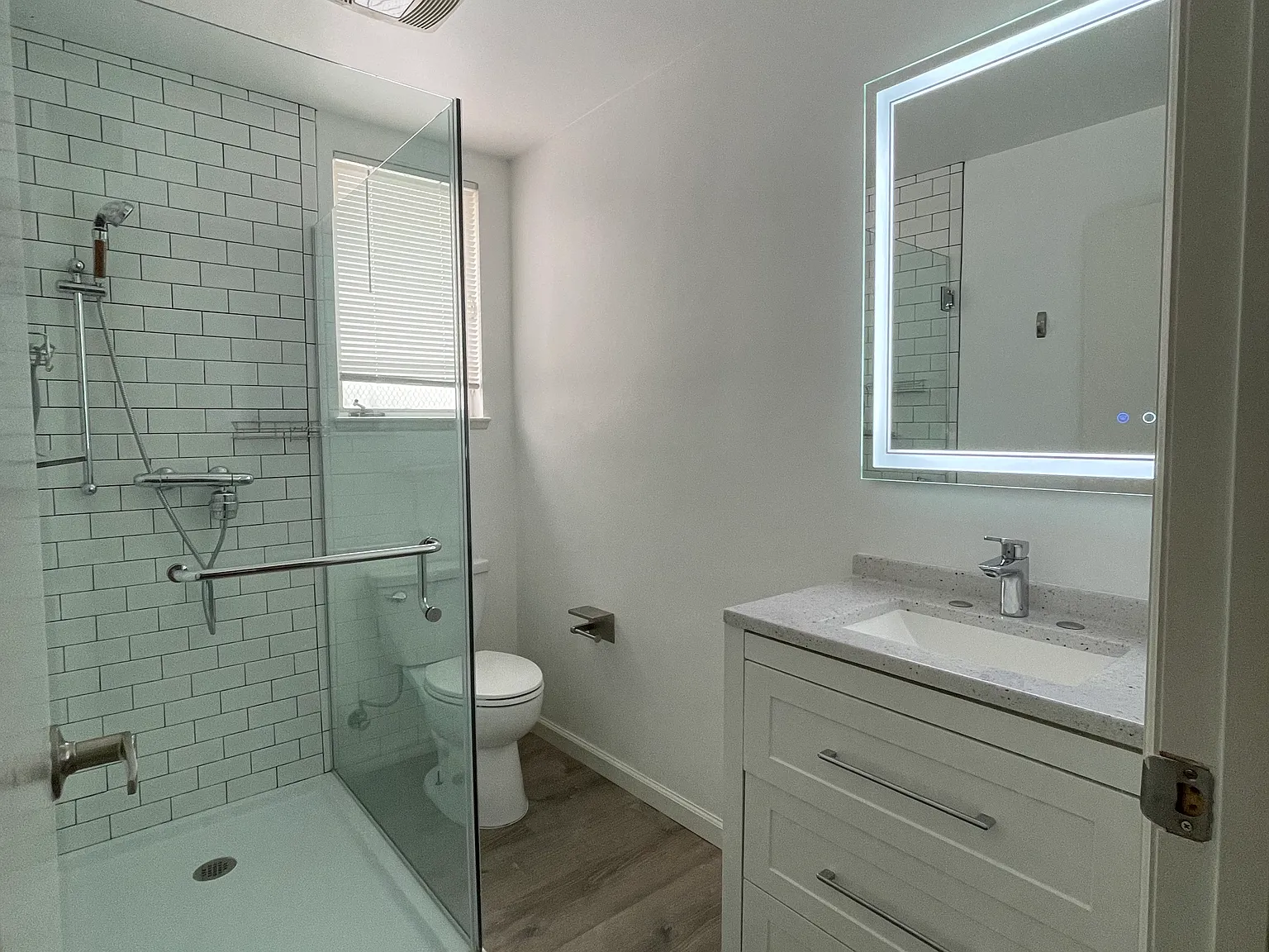 Studio, 415 sqft, $1,631 — Photo 2