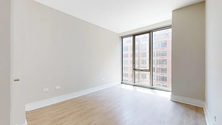 Rented by Bond New York | media 55