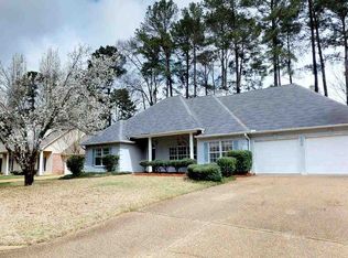 408 Shadowood Dr, Ridgeland, MS 39157