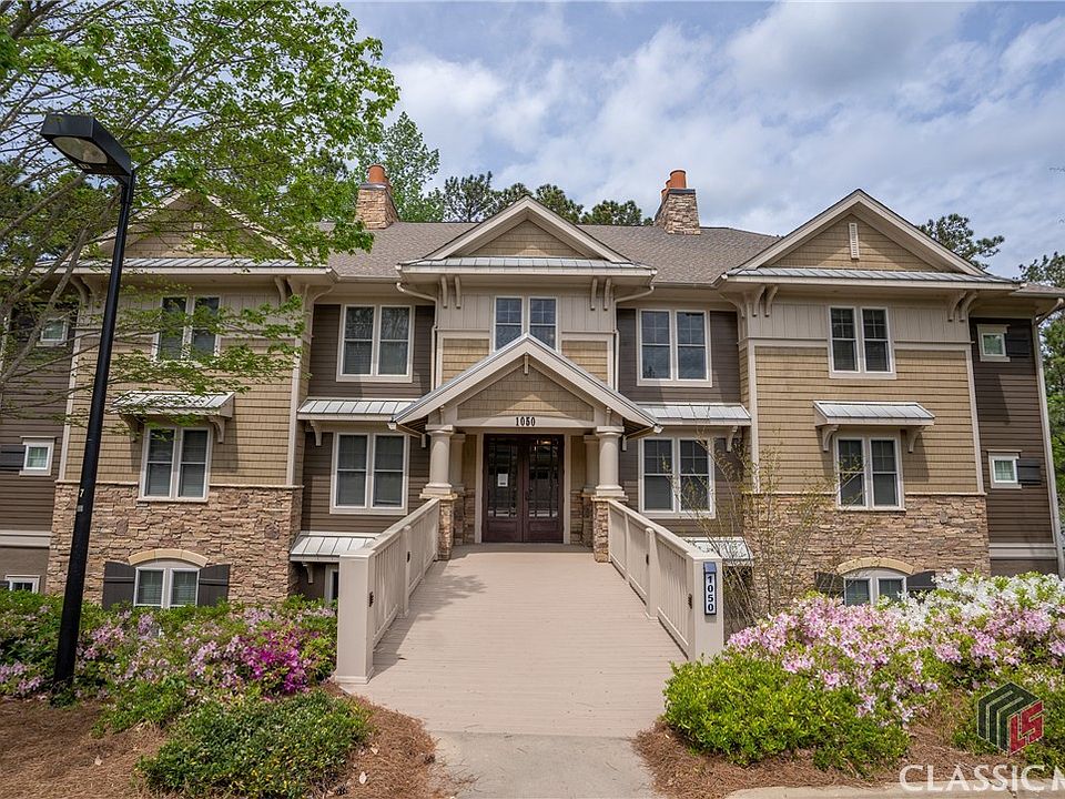 1st image of 1050 Portage Trail #F