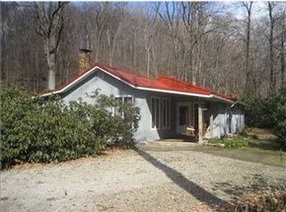 533 Creekside Ln, Mount Pleasant, PA