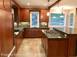 2547 Limerick Ln, West Linn, OR