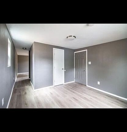 2nd image of 2005 22nd St #Lo
