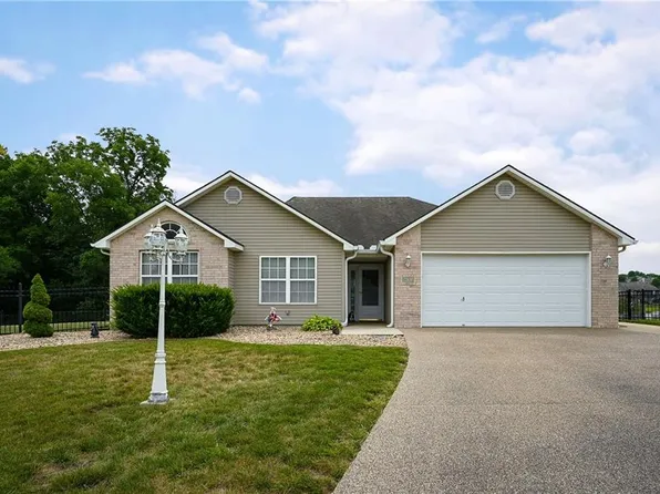 903 Sandy Ct, Grain Valley, MO 64029