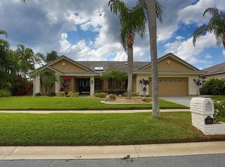 9808 Bay Island Dr, Tampa, FL 33615