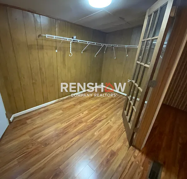 30 Trader Ln — Photo 17