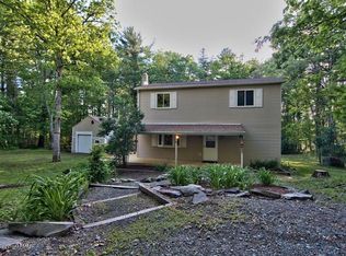 316 Estate Dr, East Stroudsburg, PA