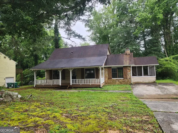 6679 Cameron Rd, Morrow, GA 30260