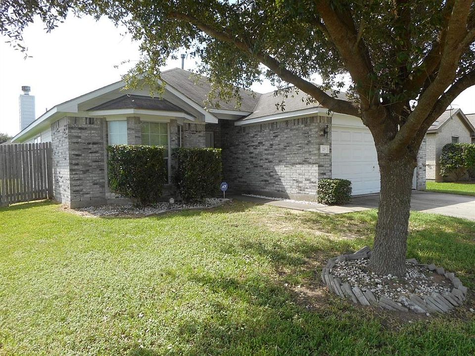 1st image of 23 N Golden Oak Dr