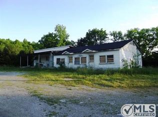 212 Kempville Hwy, Carthage, TN 37030