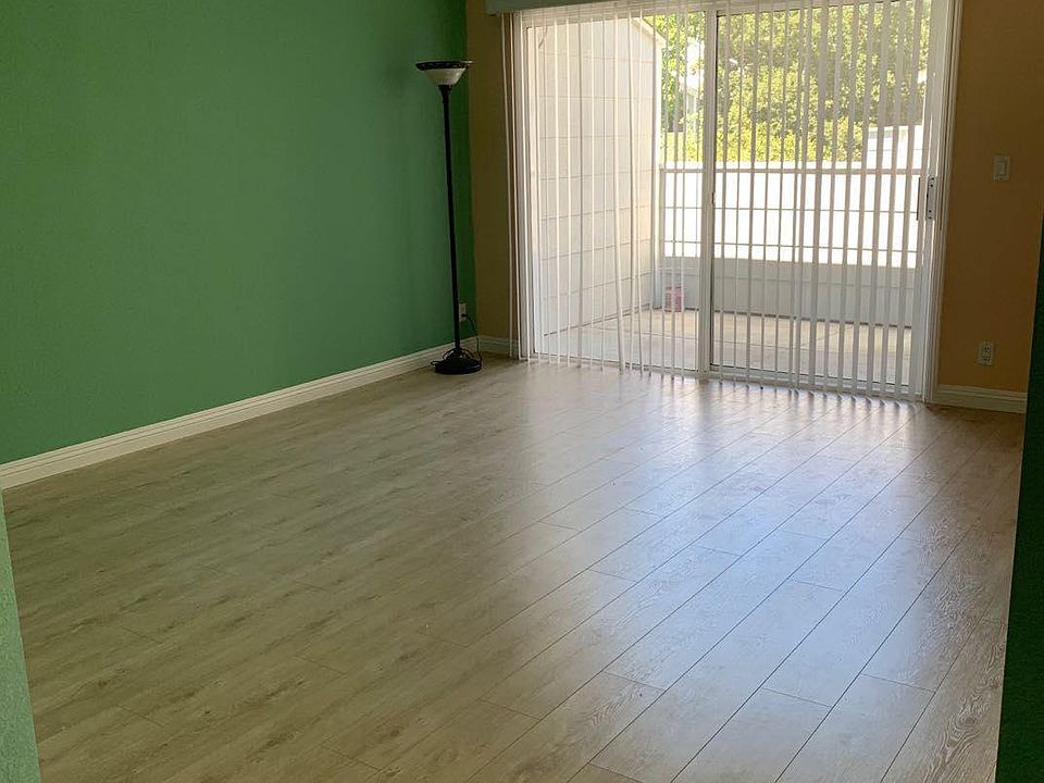 1st image of 1540 Thornleaf Way