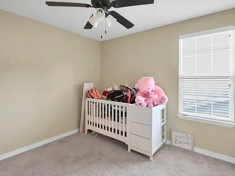 220 Wainwright Dr — Photo 45