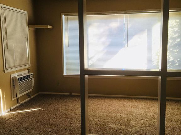 5th image of 4790 63rd St #Duplex