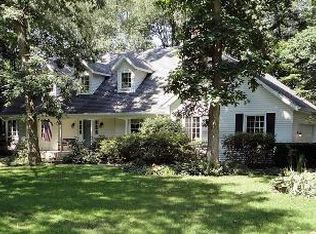 17585 Green Oaks Ct, Granger, IN 46530