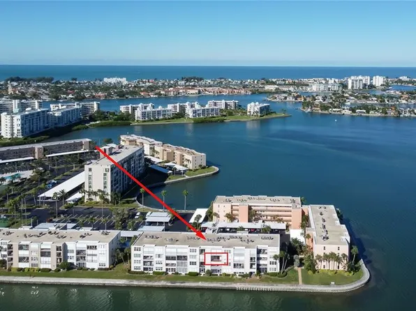 7645 Sun Island Dr S APT 305, South Pasadena, FL 33707