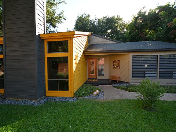 5th image of 3330 Trailway Park St
