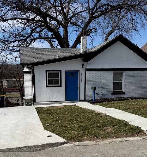 1st image of 3028 Drury Ave