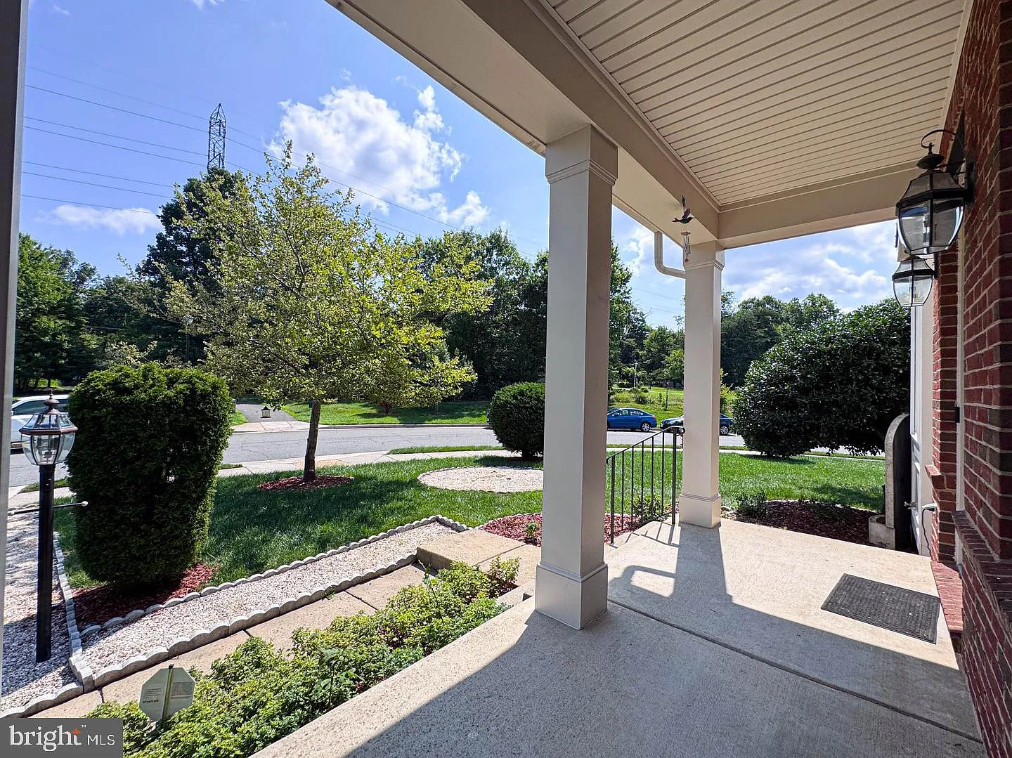 4 bed, 4.5 bath, 5077 sqft, $4,600 — Photo 3