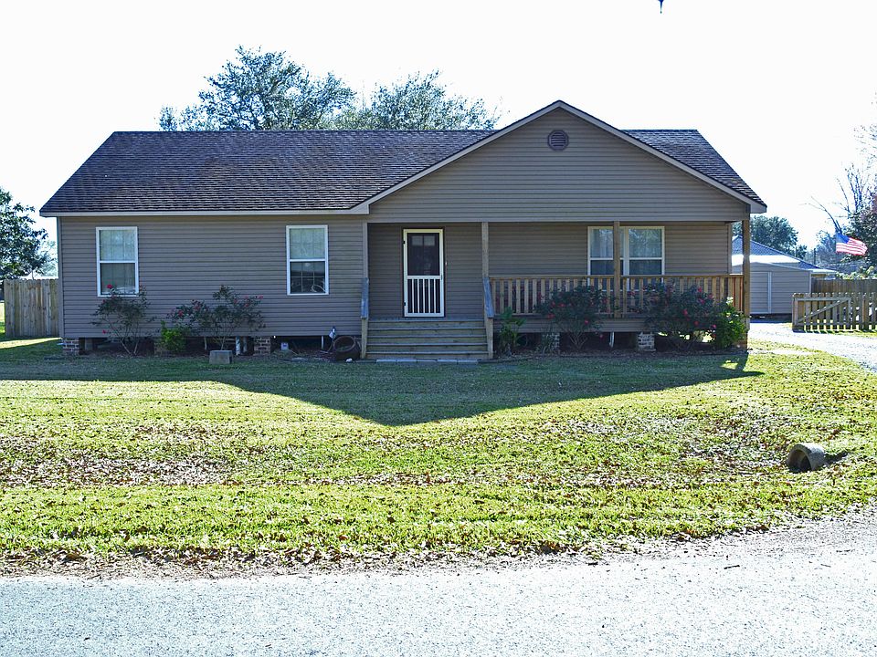 1st image of 118 Edward Dr