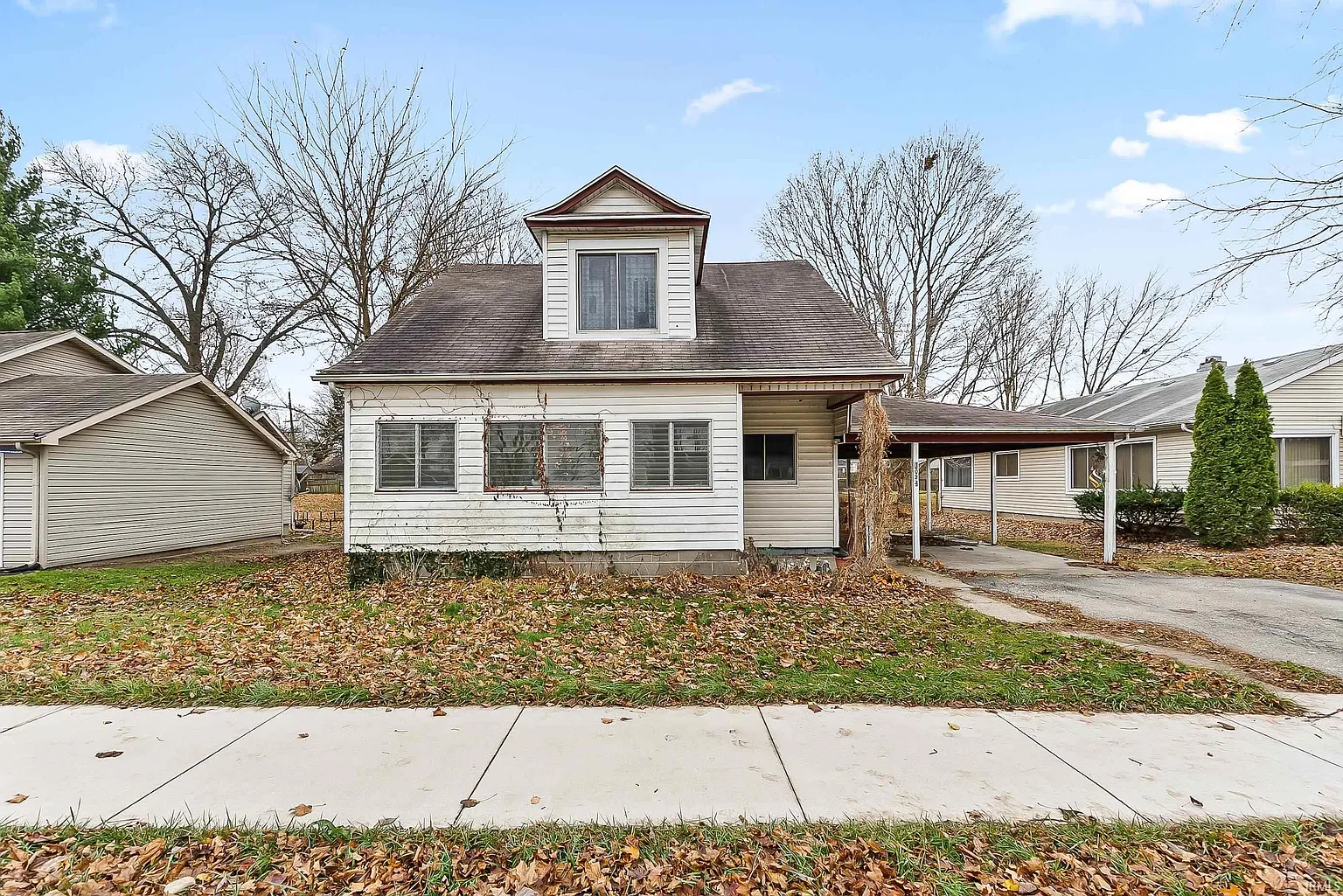 1024 E Fort Wayne St photo 1