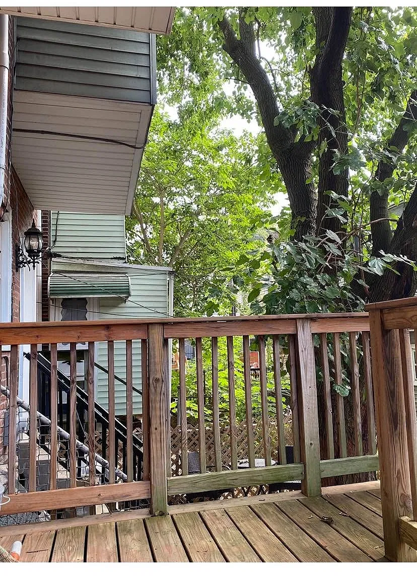 3 bed, 1.5 bath, 1020 sqft, $2,000 — Photo 2