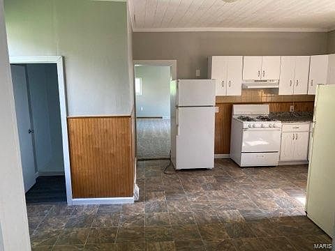 1st image of 115 Teddy Ave