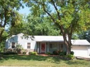417 Linum Ln, Saint Louis, MO