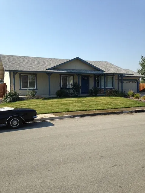 1454 Nightingale Way photo 1