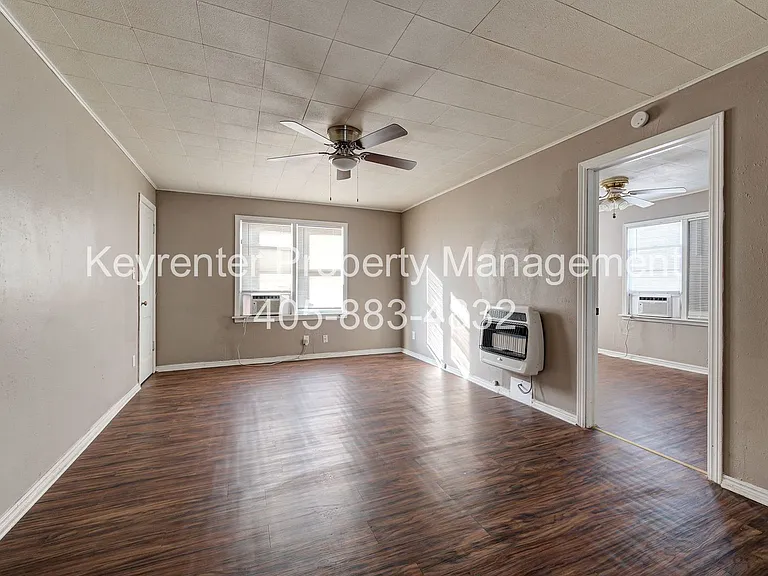 SW 27th St Complex — Photo 6