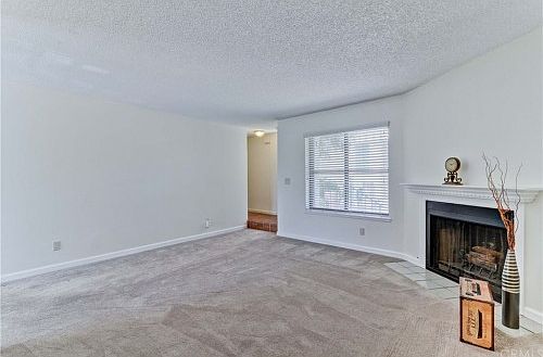 5th image of 2200 North Broadway