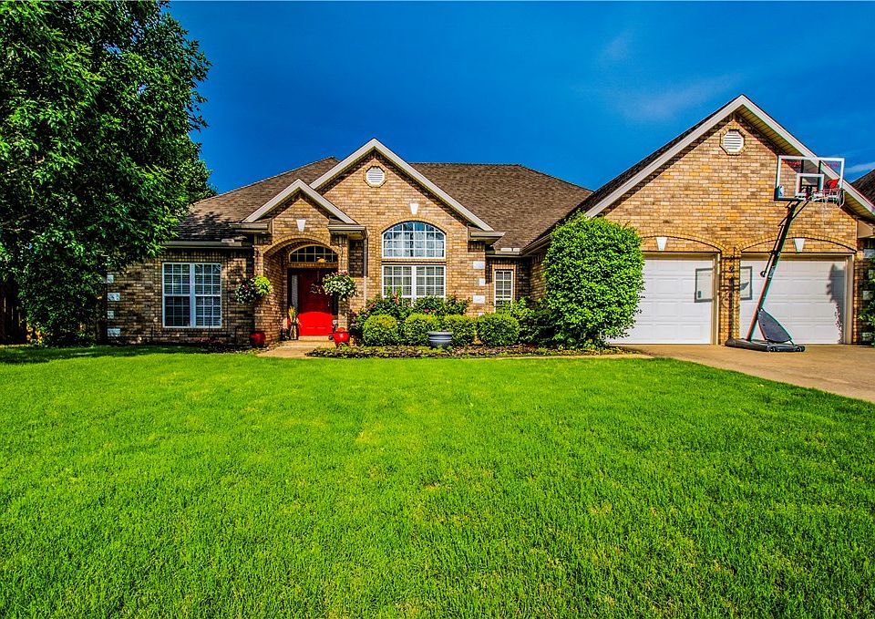 1st image of 294 Sundown Dr