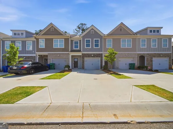 2360 Rex Dr, Lithonia, GA 30058