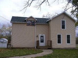 444 Waukau Rd, Omro, WI 54963