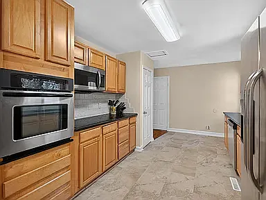920 Shadylawn Rd — Photo 4