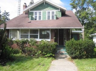 924 Homewood Ave, Mishawaka, IN 46544