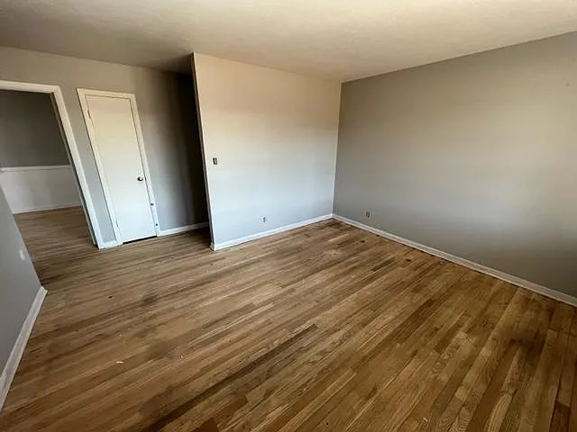 202 Hickory St — Photo 7