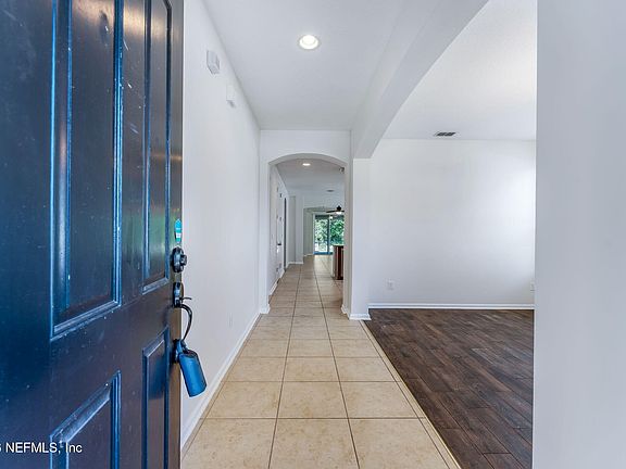 4th image of 509 CEDAR ARBOR Court