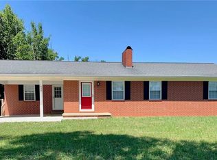 1838 Dobbins Mill Rd, Elkin, NC 28621