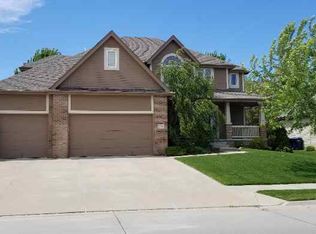 12014 S 49th Ave, Papillion, NE 68133