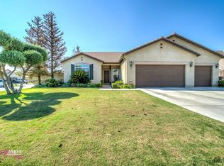 12501 Willowdale Dr, Bakersfield, CA 93312