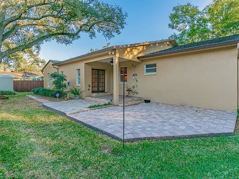 3705 W Barcelona St — Photo 18