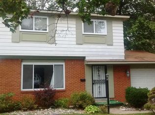 2801 Hampstead Dr, Flint, MI 48506