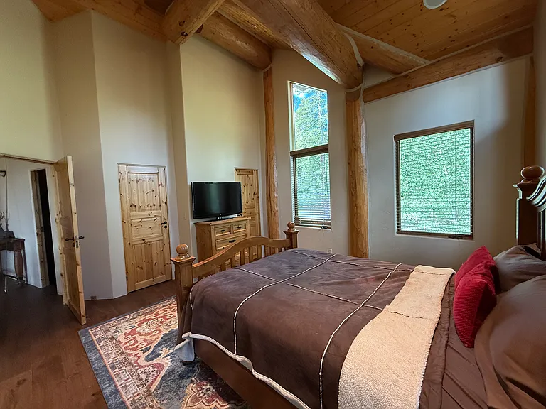 520 Two Cabins Dr — Photo 44