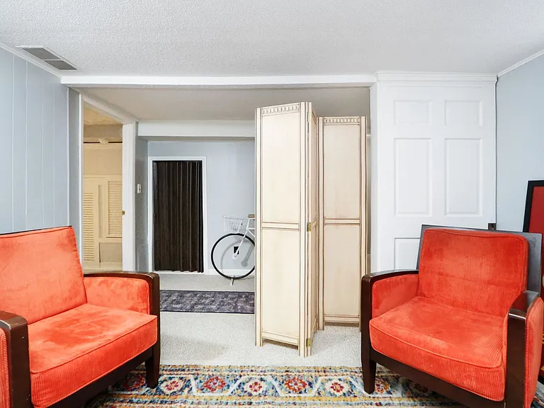411 Timberwick Pl — Photo 31